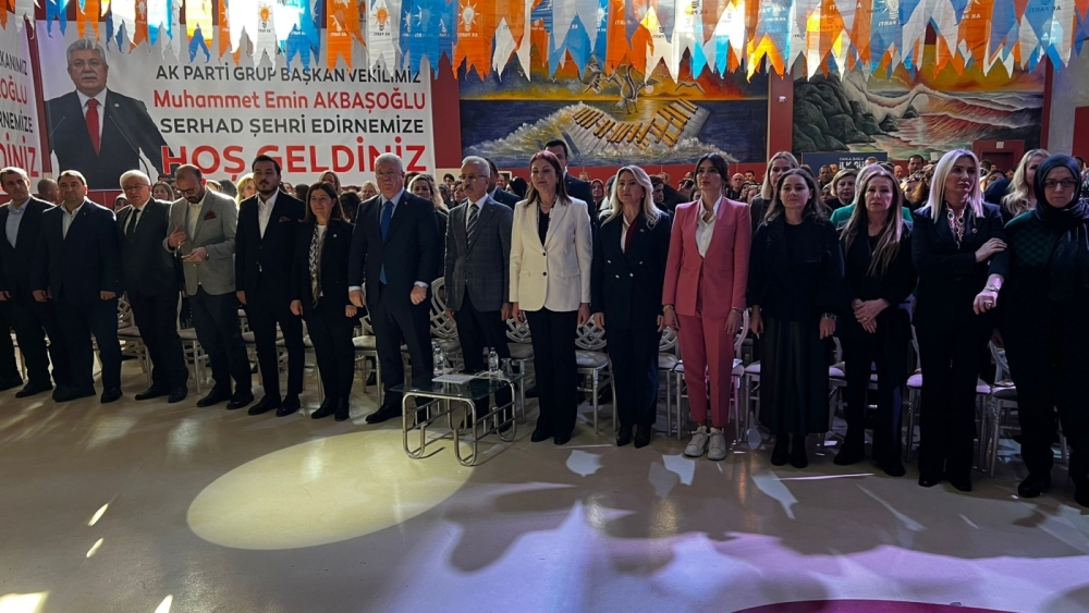 AK PARTİ EDİRNE KADIN KOLLARI BAŞKANI YILDIZ YEŞİLKURT OLDU